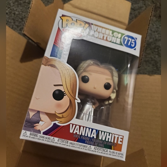Vanna white funko pop - Picture 7 of 7